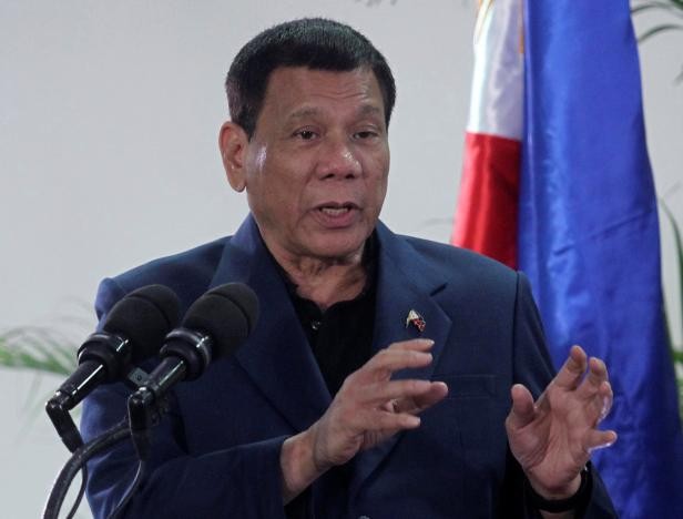 Philippines not to cut long-time ally relations with the US - ảnh 1